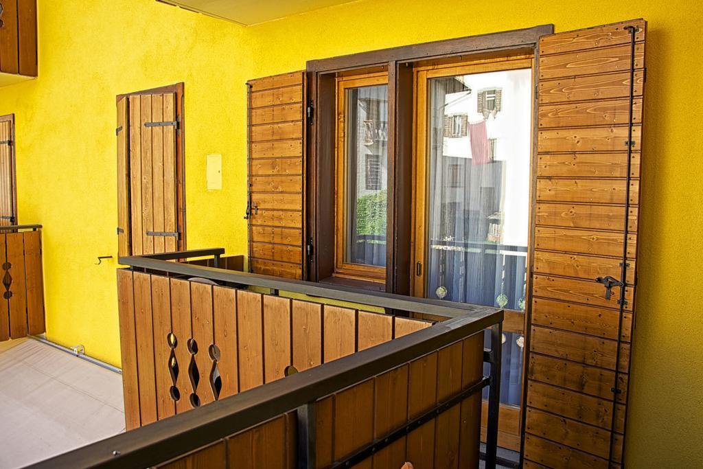 ארונצו די קדורה Albergo Ristorante Iris מראה חיצוני תמונה